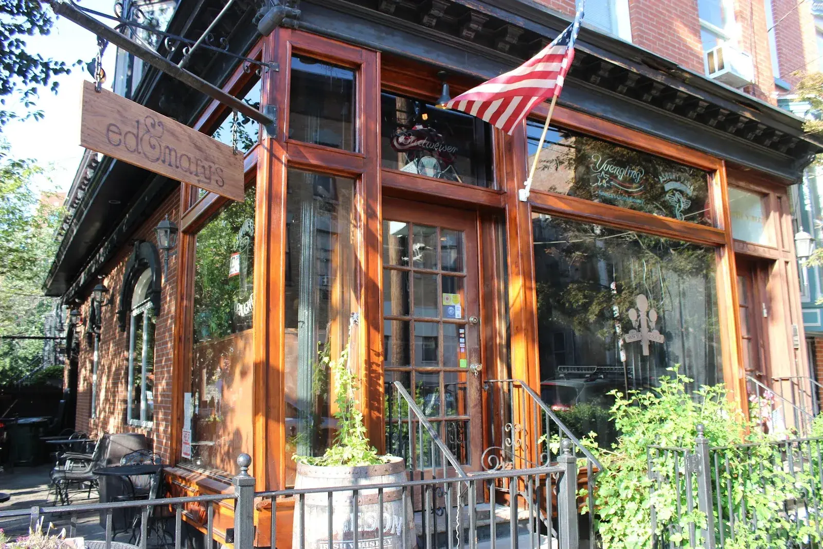 Ed and Mary's