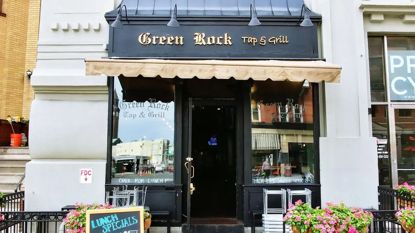 Green Rock Tap and Grill