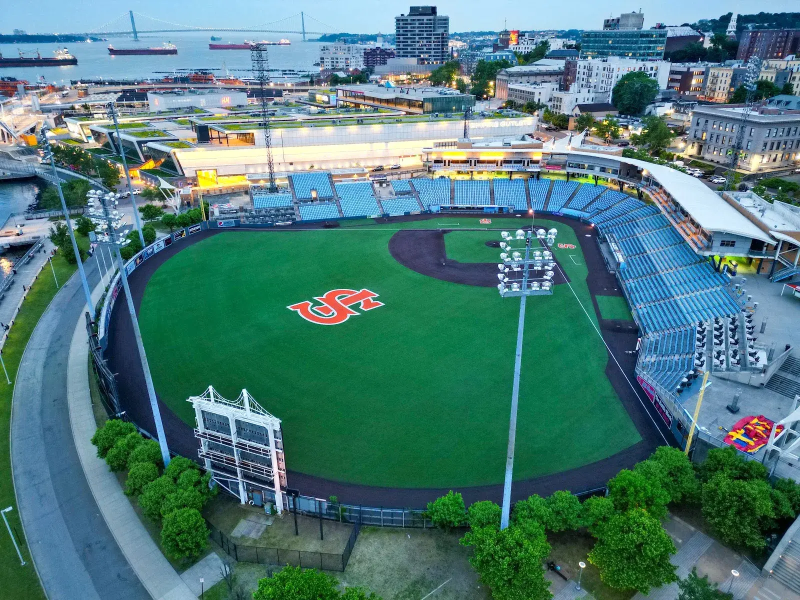 Staten Island University Hospital Community Park Fan Zone